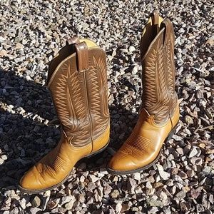 Vintage 90s 2 toned cowboy boots